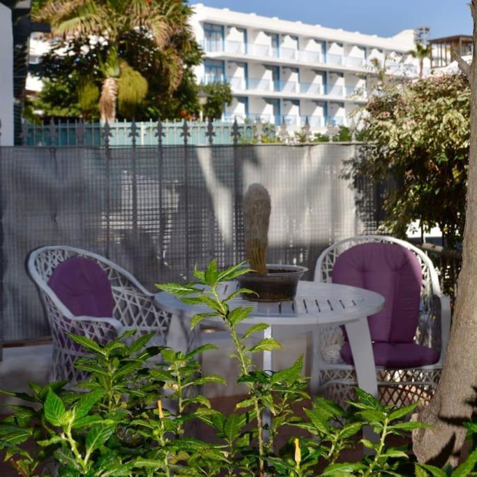 Playa Chica Apt With Terrace 100 M From The Sea Puerto del Carmen  Exterior photo