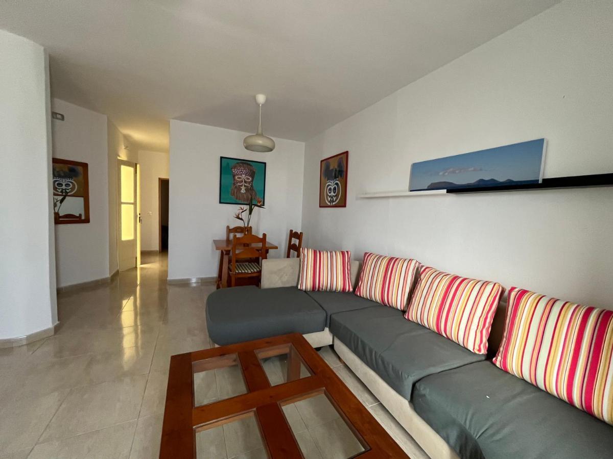 Playa Chica Apt With Terrace 100 M From The Sea Puerto del Carmen  Exterior photo